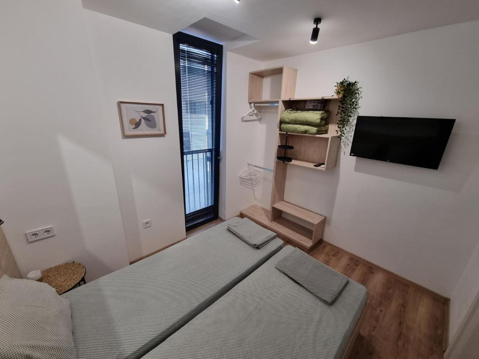 Apartment Polina - 2Bd Next To Sea Garden Варна Екстериор снимка